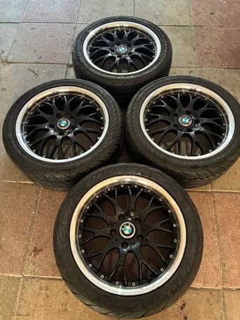 Комплект дисков BMW R17 с резиной 225/45 R17